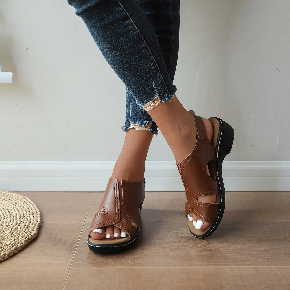 🎁 Zwei gekauft, eins gratis! Ergonomische Leder-Sandalen für Frauen – Verabschieden Sie sich von Fußschmerzen, Komfort den ganzen Tag